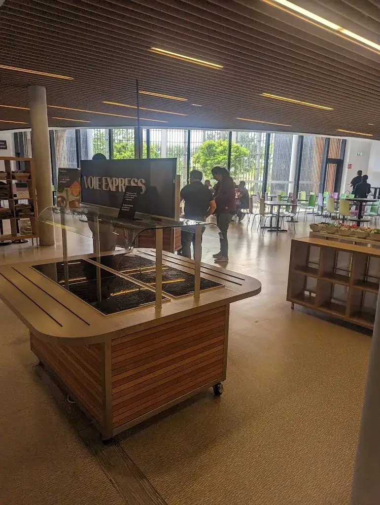 Resto du Parc Restaurant in Alixan