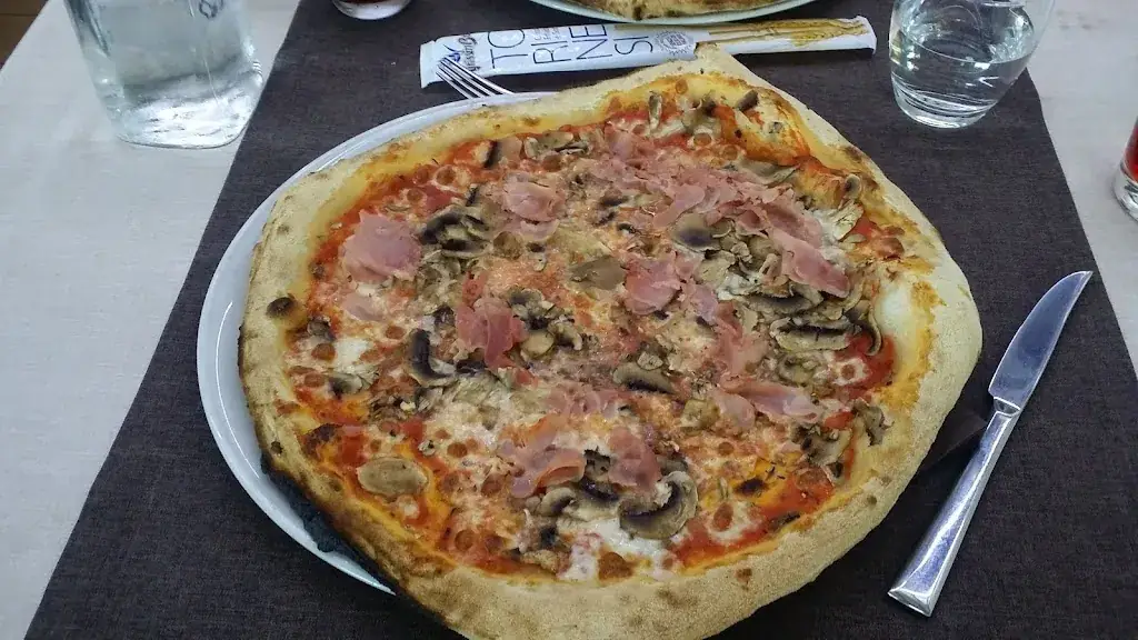 J.M. Barea_La Pineta_Valdoie_review