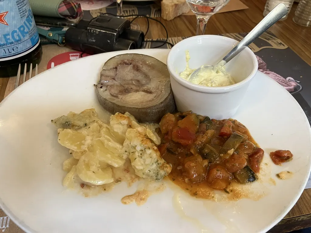 mehawkes_Le Saint Vernier_Semur-en-Auxois_recensione