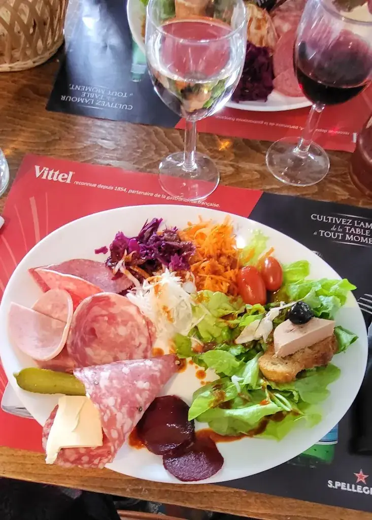 Menu_La Petite Auberge_Saint-Loup-de-Varennes_image_6