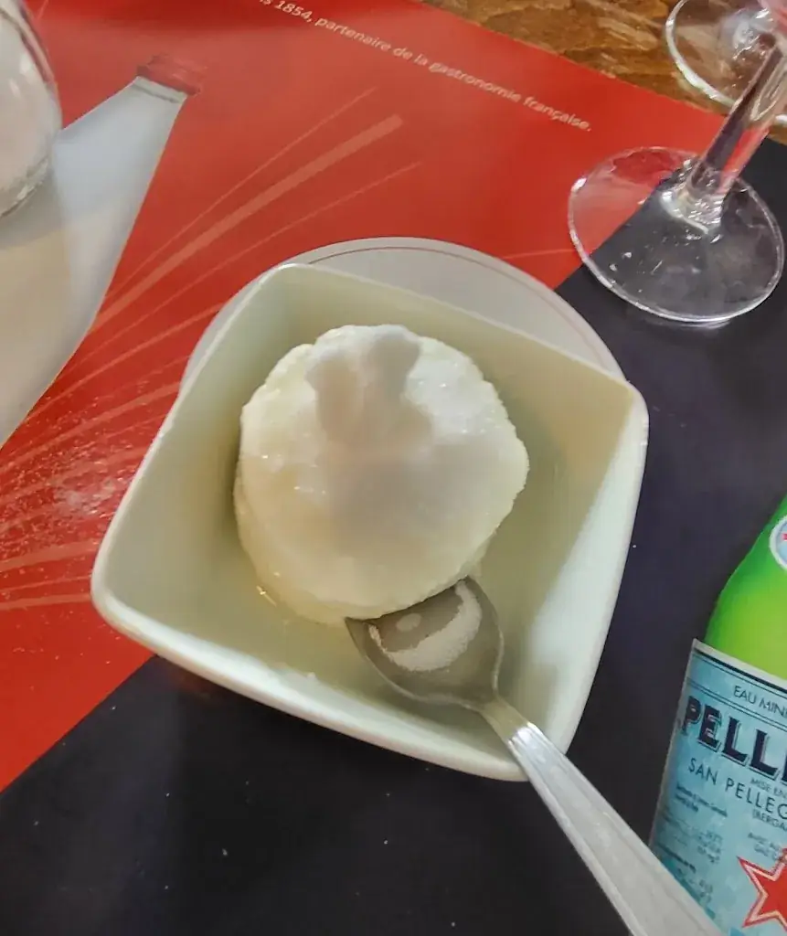 Menu_La Petite Auberge_Saint-Loup-de-Varennes_image_8