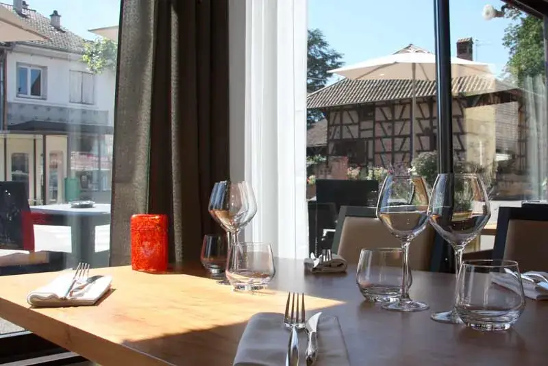 Restaurant Le Saint Sauveur ristorante a Varennes-Saint-Sauveur