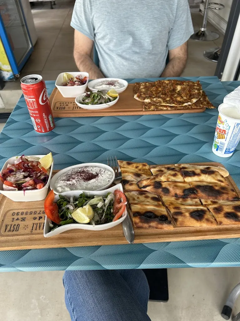 Elif Sarıgül_Restaurant turc - Cumalı Usta_Valentigney_recensione