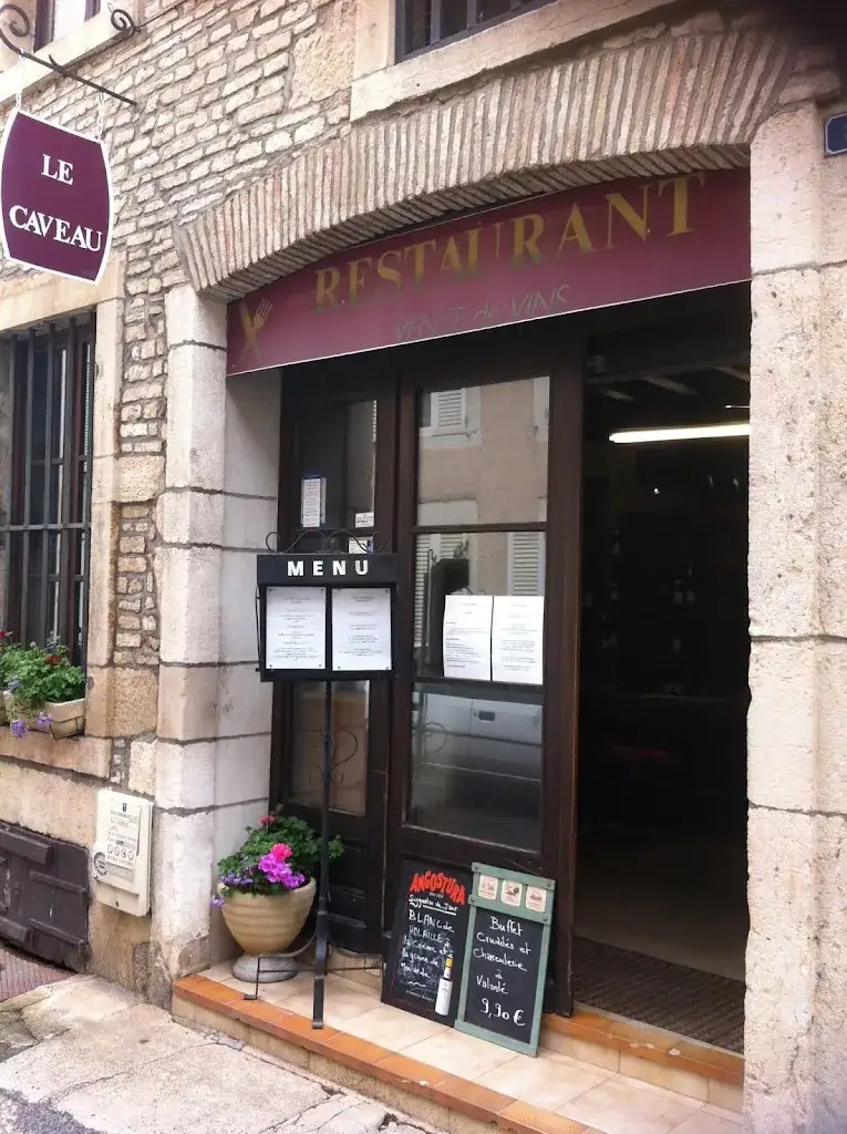 LE CAVEAU DE VERDUN_Verdun-sur-le-Doubs_slider_image_1