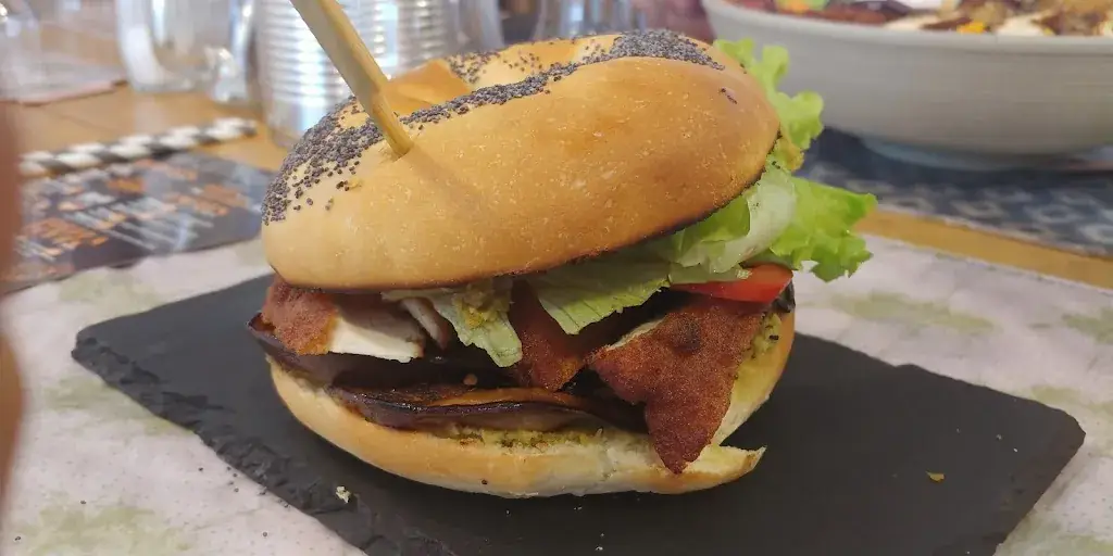Cindy Pappas - Enault_Tangor burgers saint leu_Réunion_review