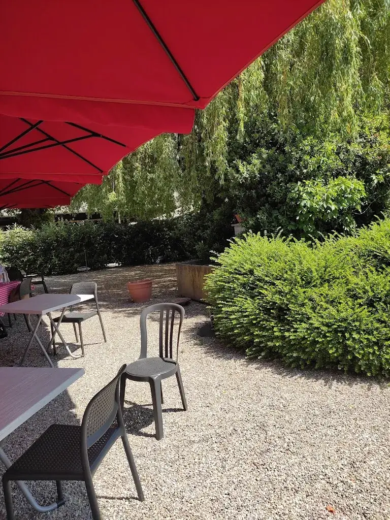 La Ferme De Ramée restaurant in Saint-Jeoire-Prieuré