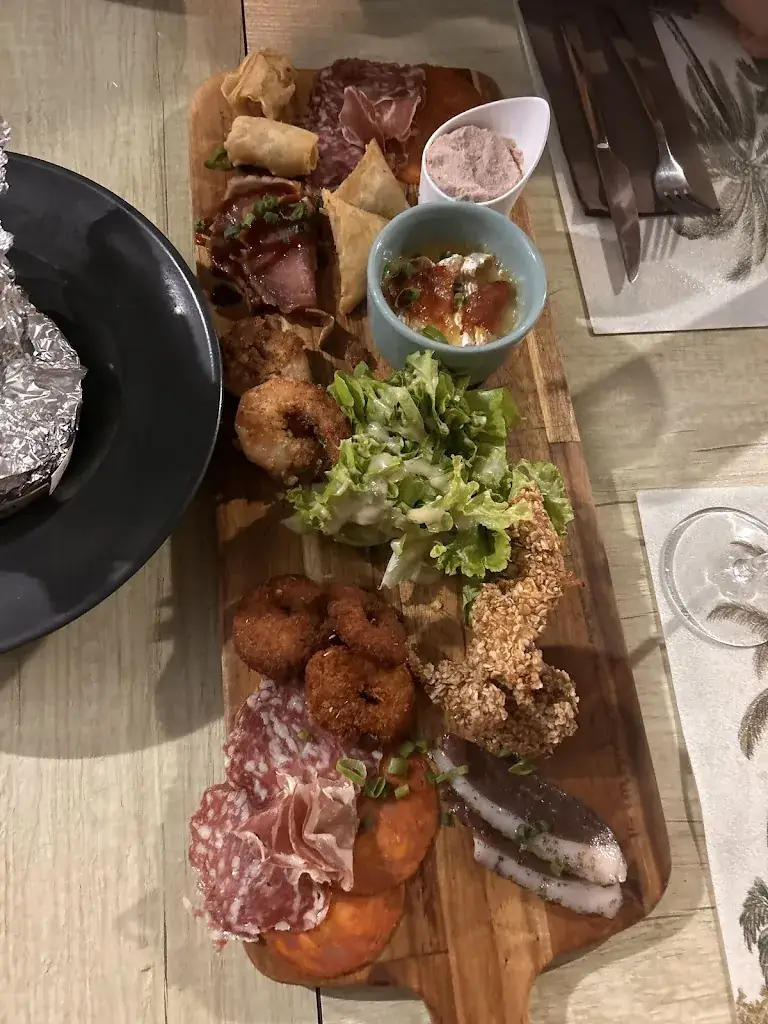 Clara Maxou_SEAVIEW Restaurant & Lounge_Réunion_review