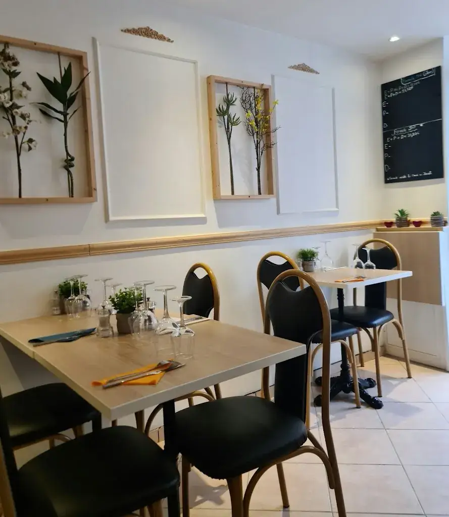 Chris_Les 5 Nobles_Saint-Leu-la-Forêt_recensione