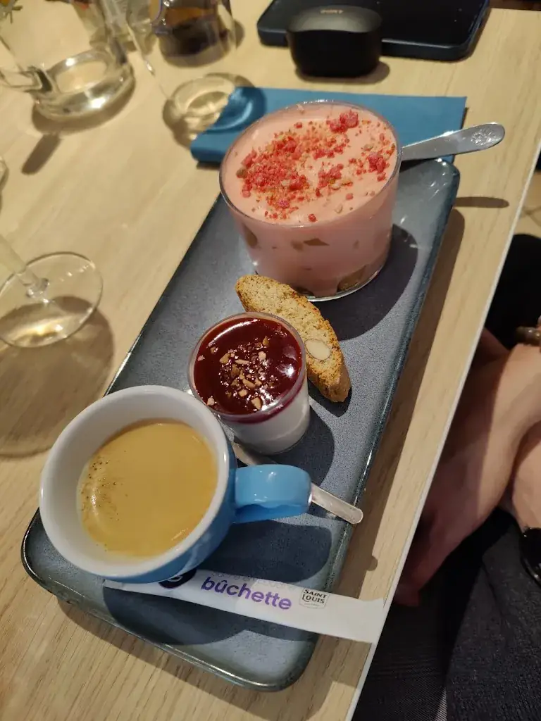 Perrine Tiberghien_Les 5 Nobles_Saint-Leu-la-Forêt_recensione