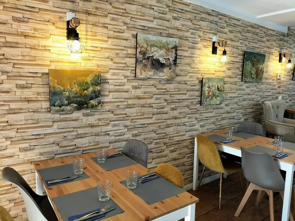 Faim de Loup Restaurant Restaurant in Saint-Leu-la-Forêt