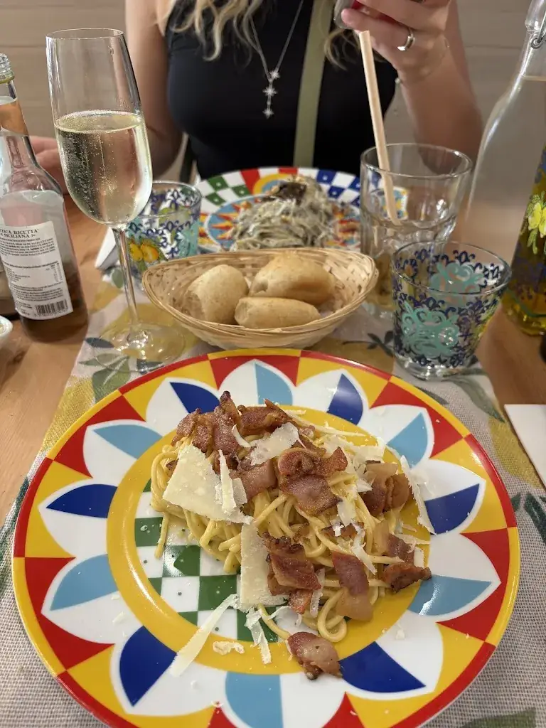 Passione Italiana_Saint-Leu-la-Forêt_slider_image_2