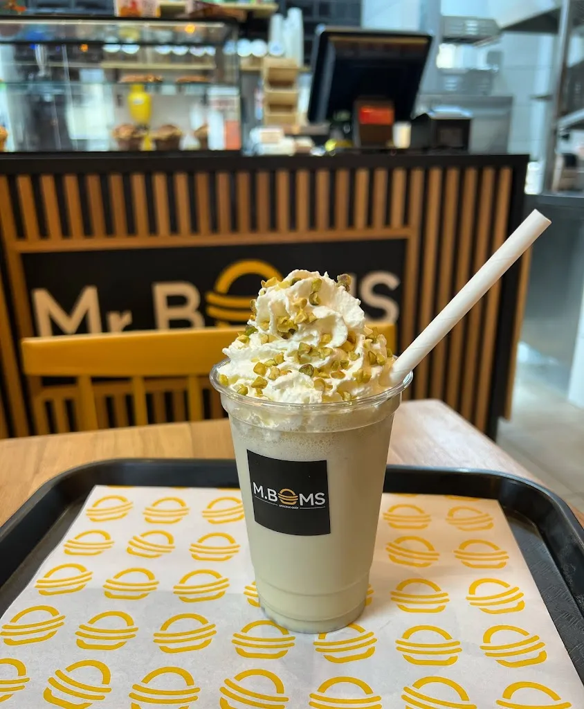 Mr BOMS_Villeneuve-la-Guyard_slider_image_2