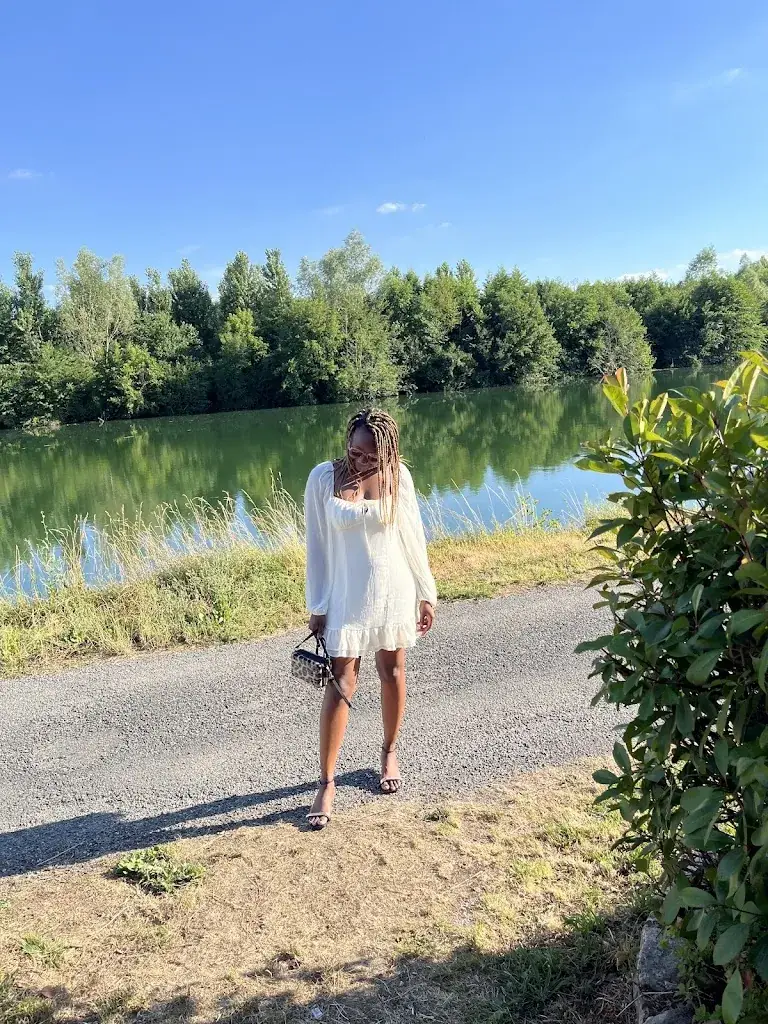 M.H. T_Le Retour aux Sources_Misy-sur-Yonne_review