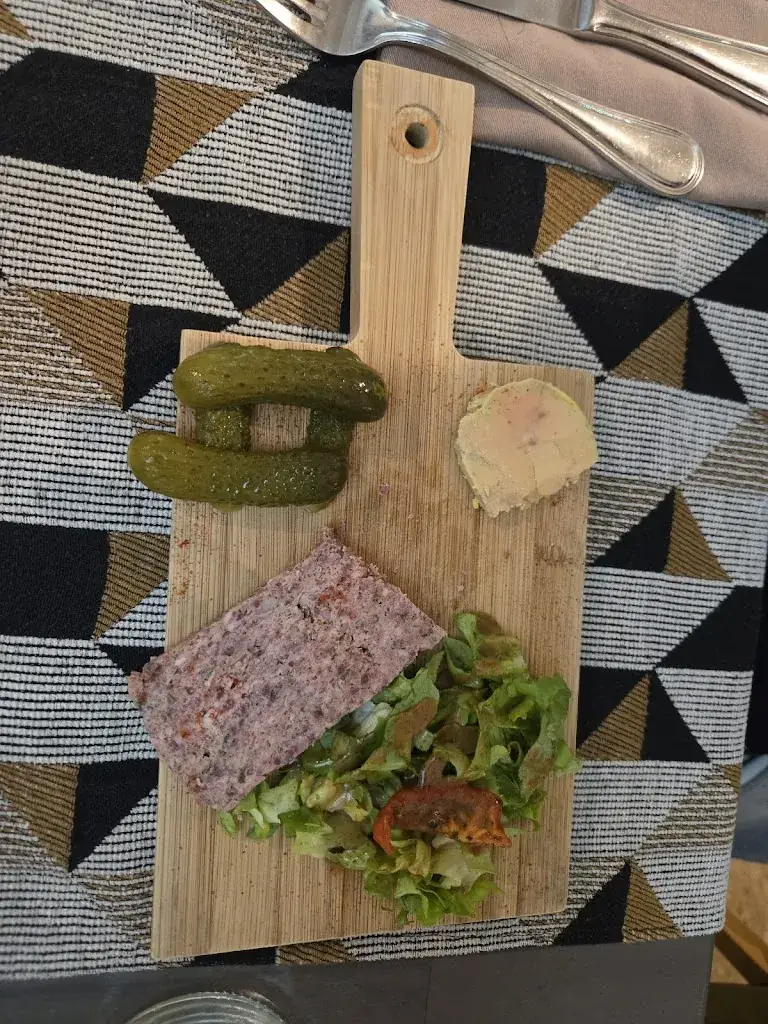 aurelie Moreau Zoublir_Le Retour aux Sources_Misy-sur-Yonne_review