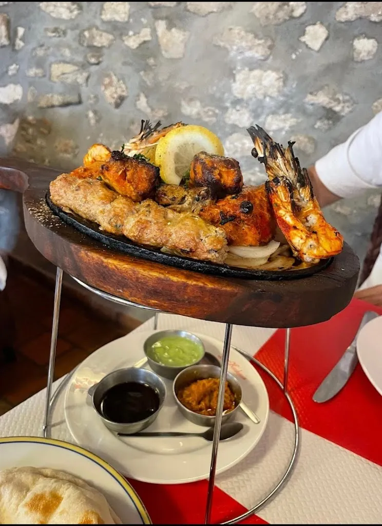 RESTAURANT LE KASHMIR_Varennes-Vauzelles_slider_image_3