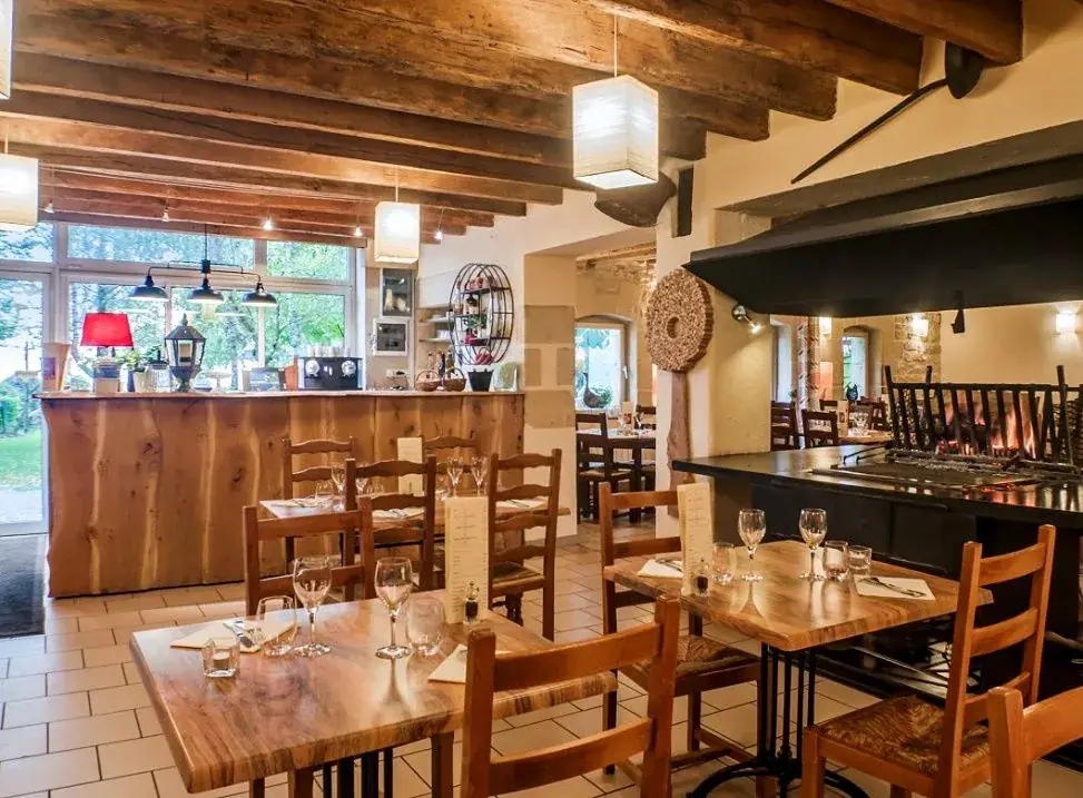 Papy's restaurant in Varennes-Vauzelles