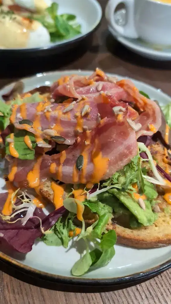 Onni Brunch • Café_Chambéry_slider_image_2