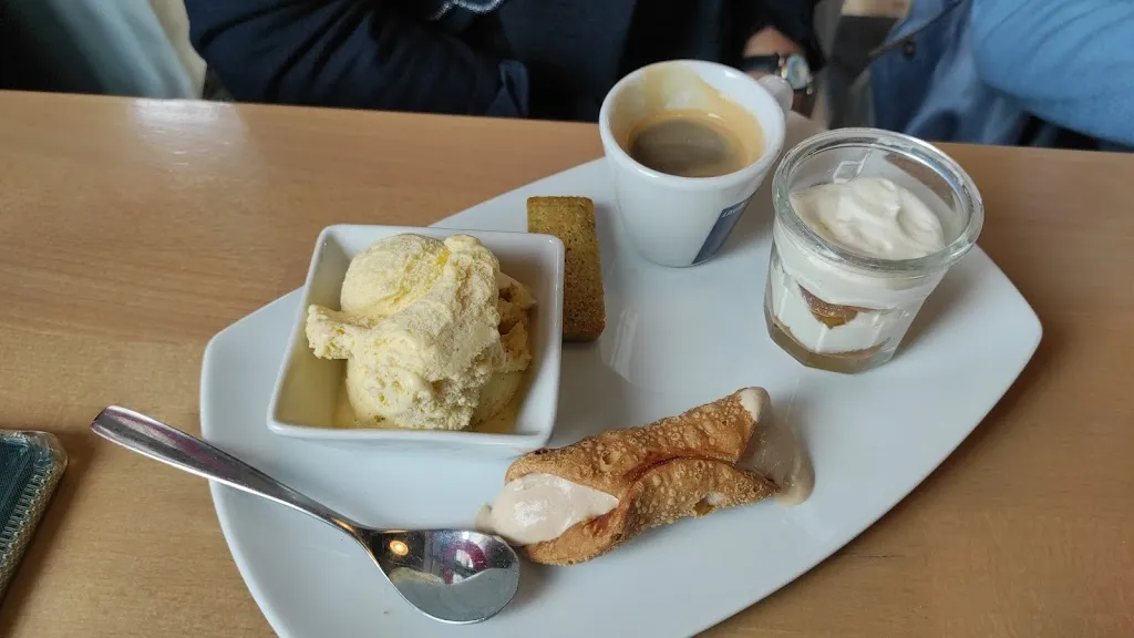 the man_Del Arte_Varennes-Vauzelles_Bewertung