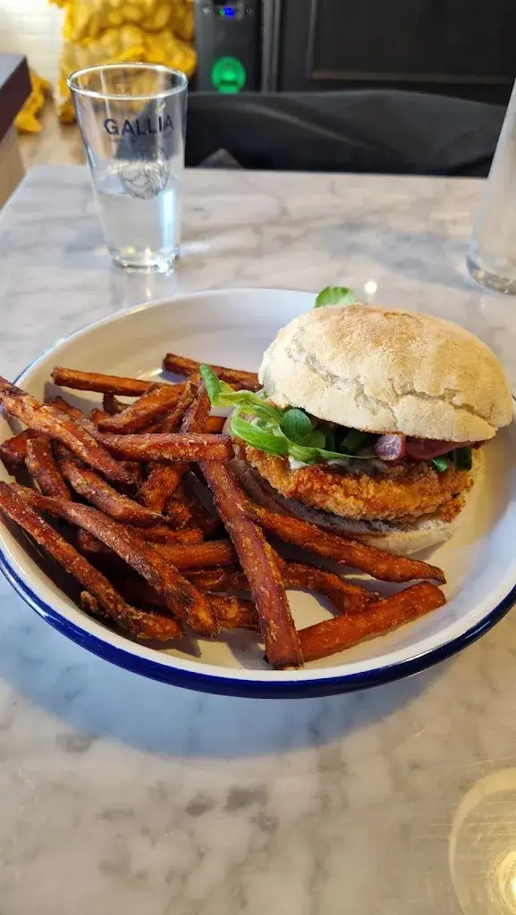 Pratyay Karmakar_GASPARD Vermenton_Vermenton_review