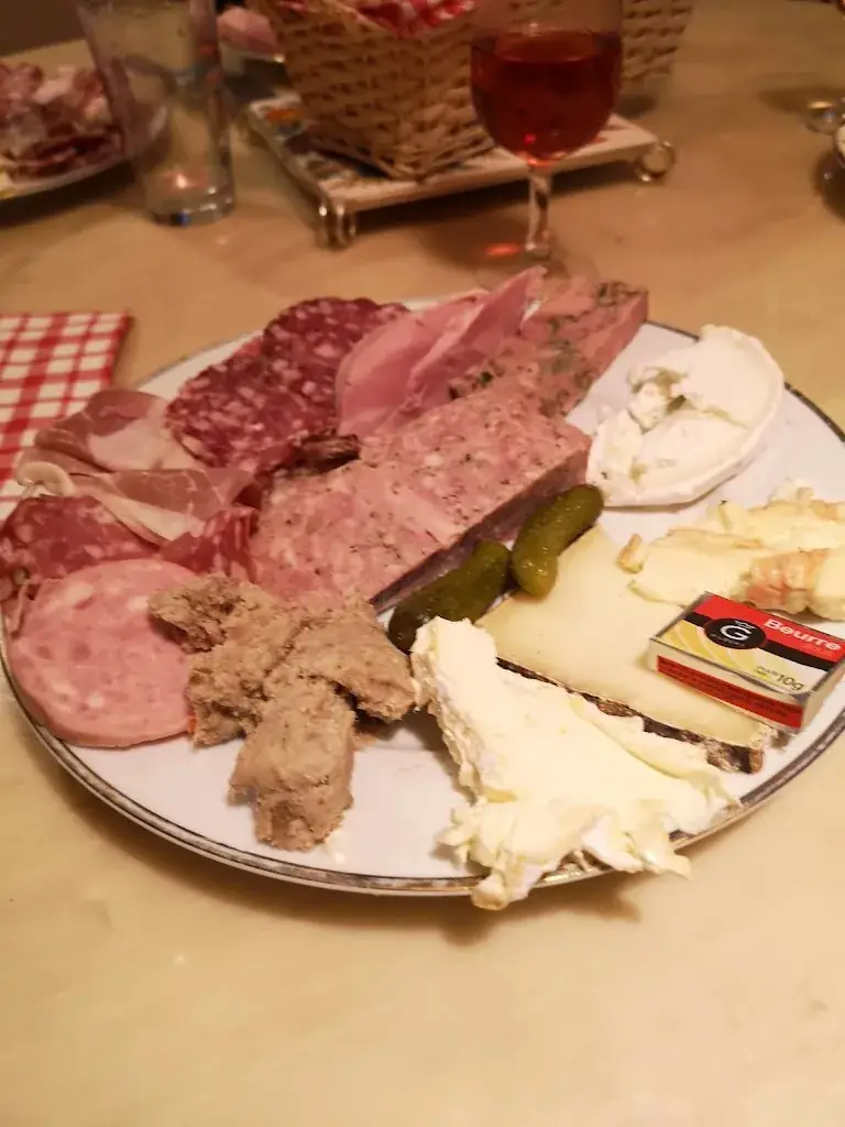 Café de la Gare_Vermenton_slider_image_3