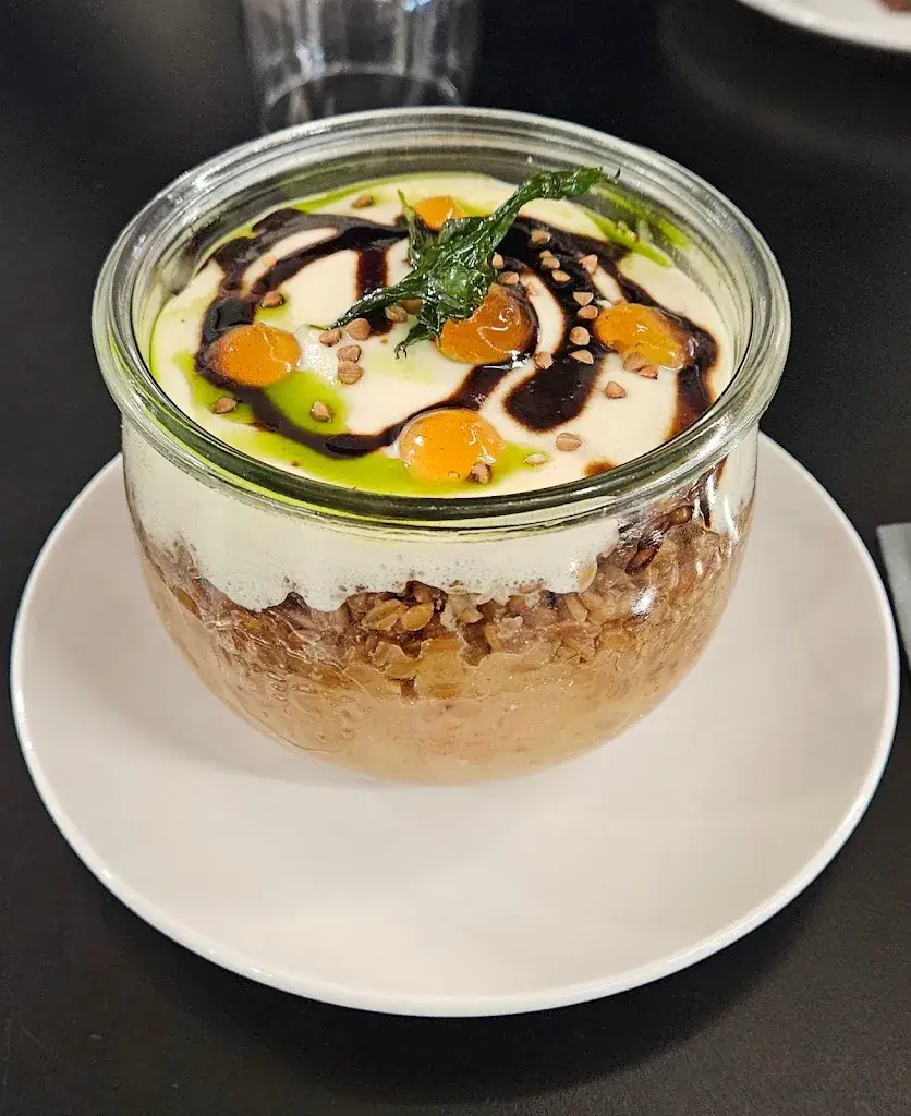 La Table de Victor (MuséoParc Alésia) ristorante a Alise-Sainte-Reine