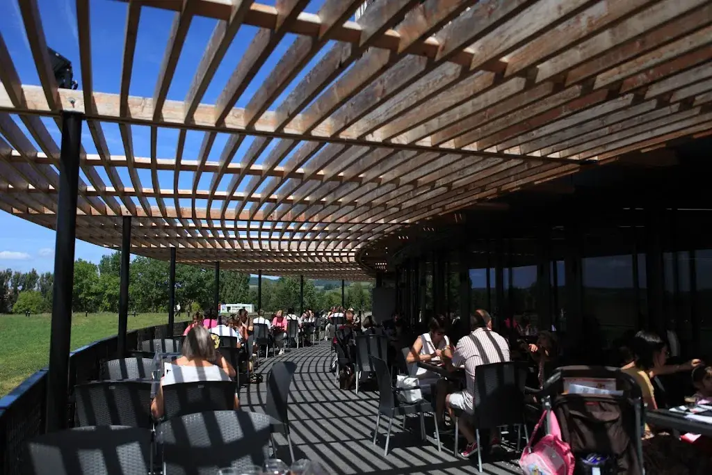 La Table de Victor _Alise-Sainte-Reine_slider_image_2