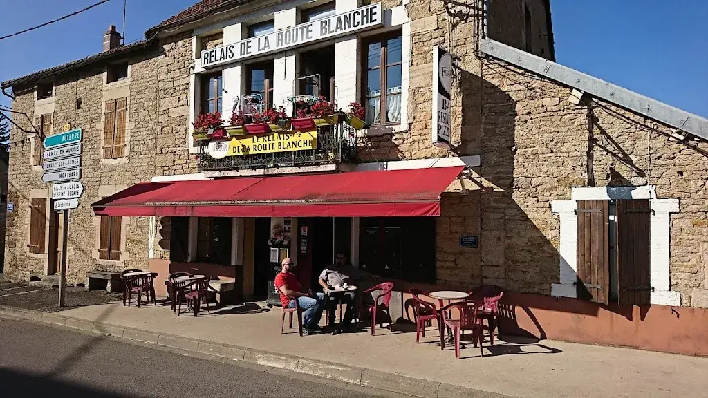 Les Routiers-Relais de la Route Blanche_Vitteaux_slider_image_1