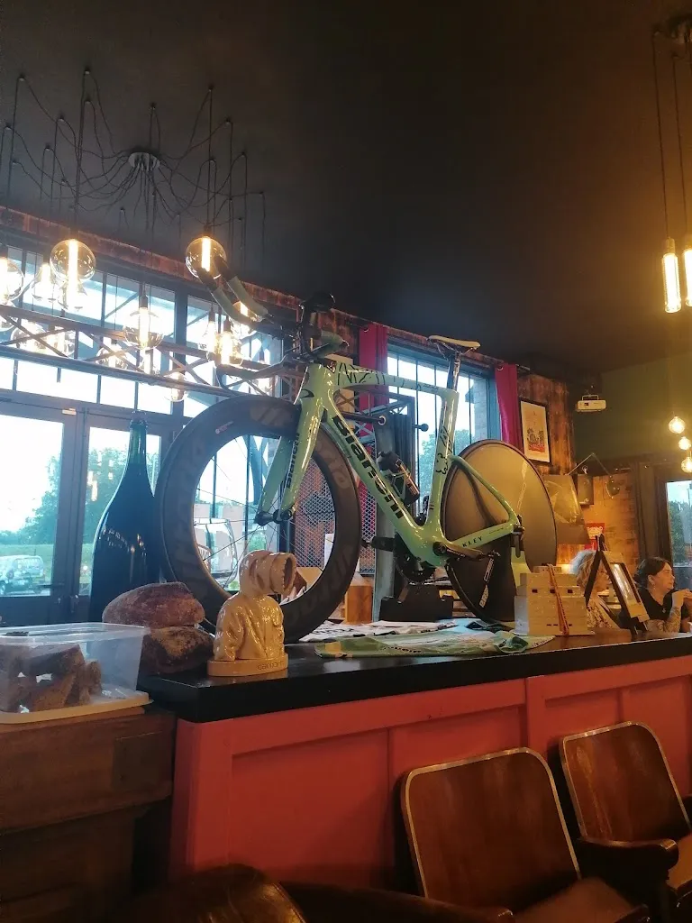 Jenyfer Vdk_Chez Berthe Estaminet_Villeneuve-sur-Yonne_recensione