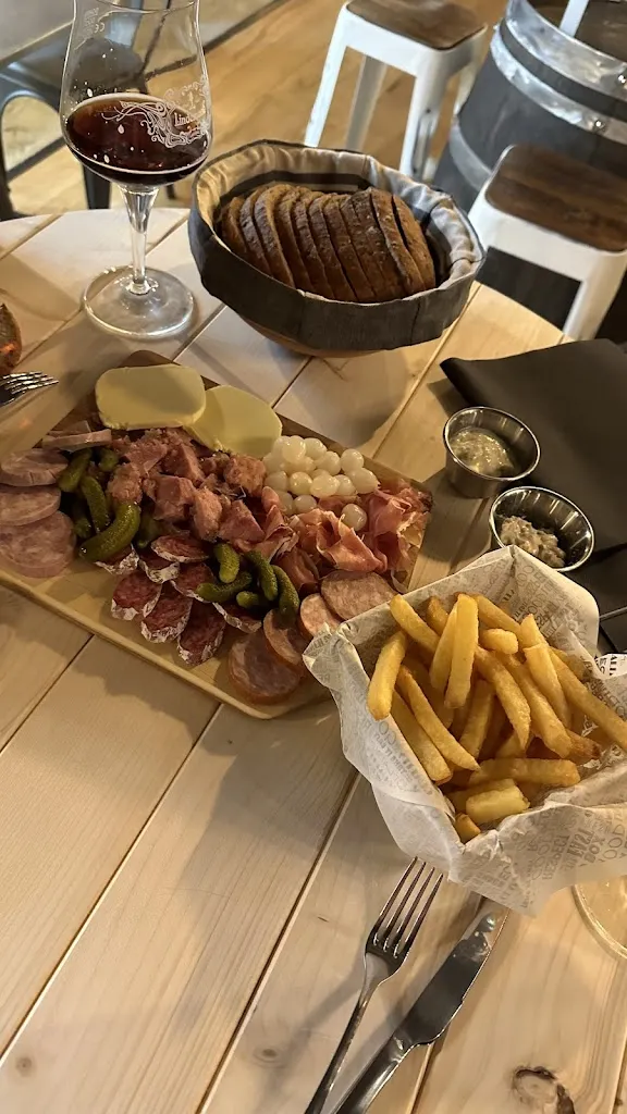 Axel COURTY_Chez Berthe Estaminet_Villeneuve-sur-Yonne_recensione