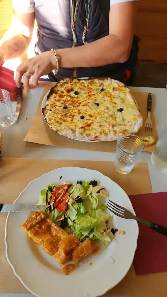 Myriam Schupp_La Marmite_Bessay-sur-Allier_review