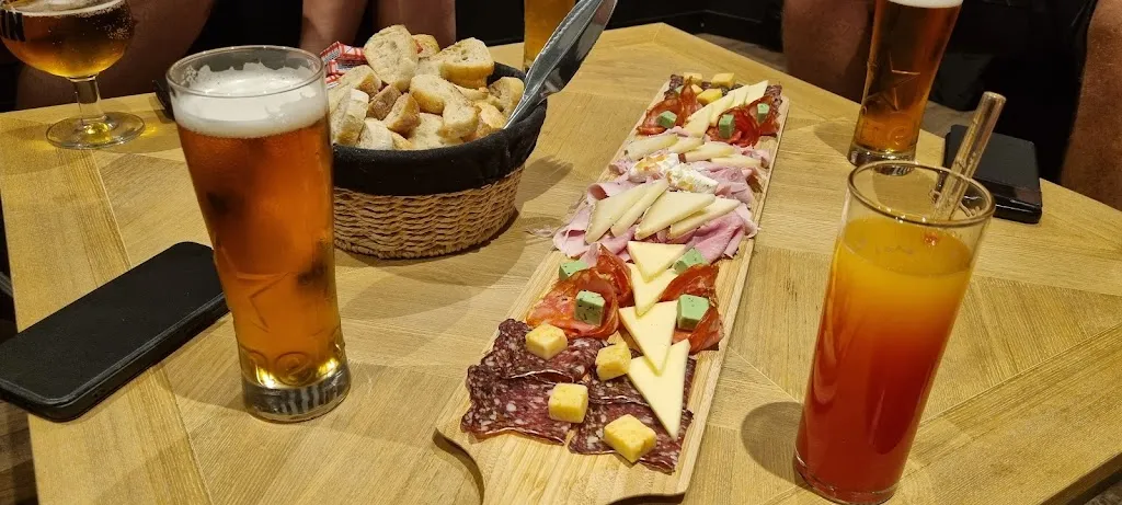 Menu_LE SIX_Argentré-du-Plessis_immagine_3