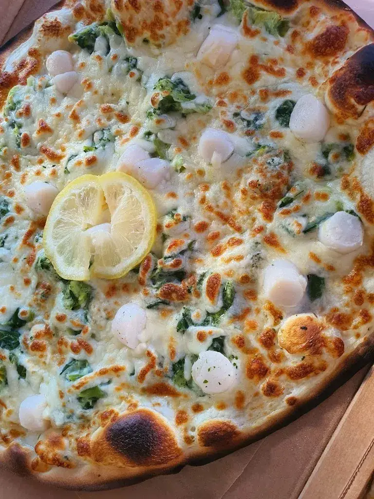 Stefano Pizza_Argentré-du-Plessis_slider_image_3