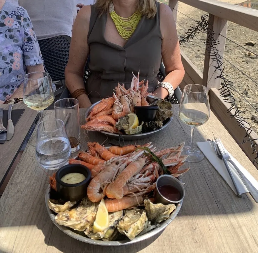 Karen Noon (Afrinoon)_L'Abri-Côtier_Arradon_review