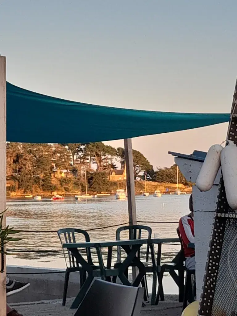 Les Belles d'Irus restaurant in Arradon