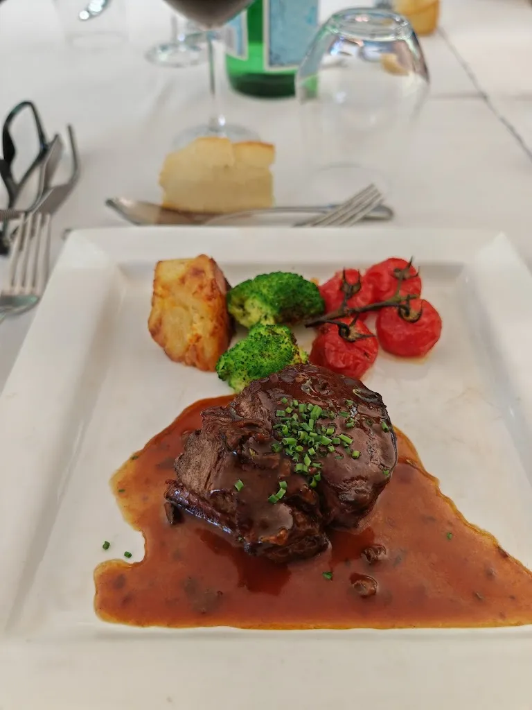 Stephan Panches_Auberge des Charmettes_Torcy_review