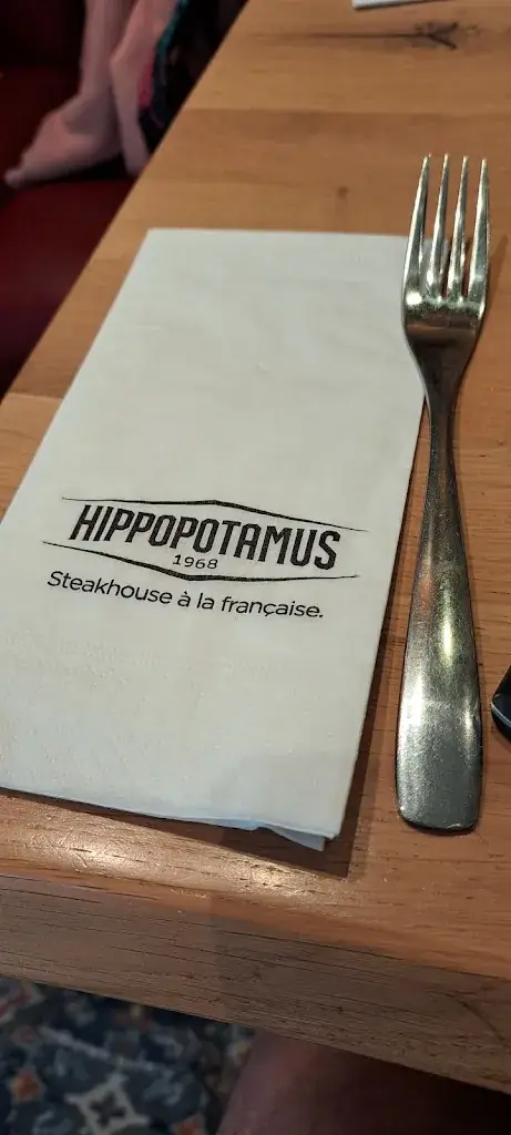 Jeremy Holifield_Hippopotamus Torcy_Torcy_review