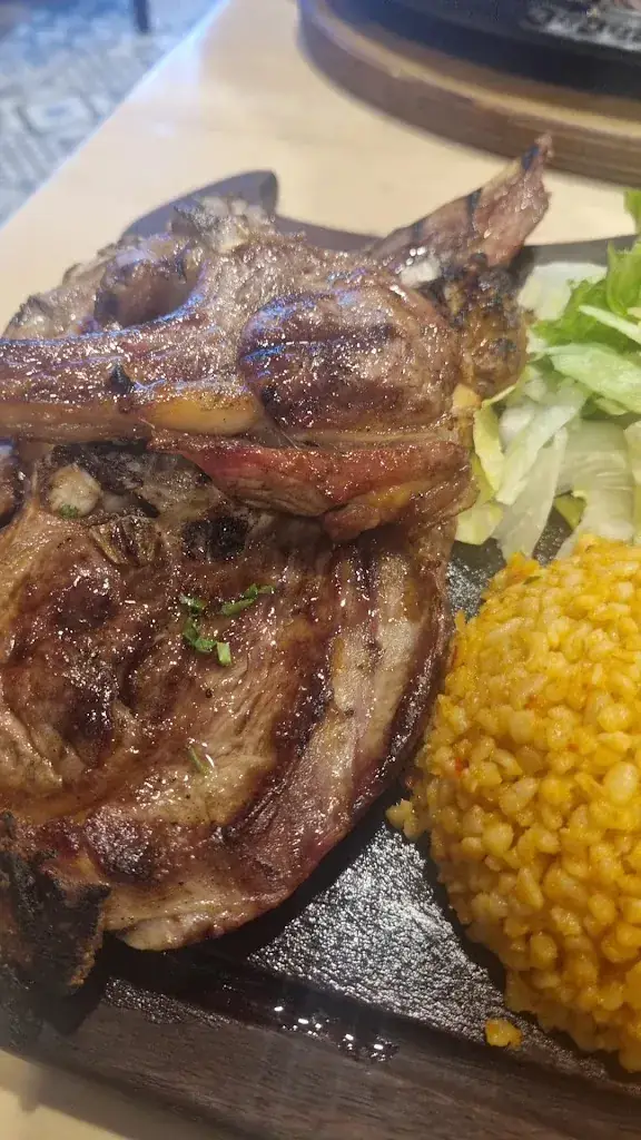 Le Tarsa Grill_Torcy_slider_image_2