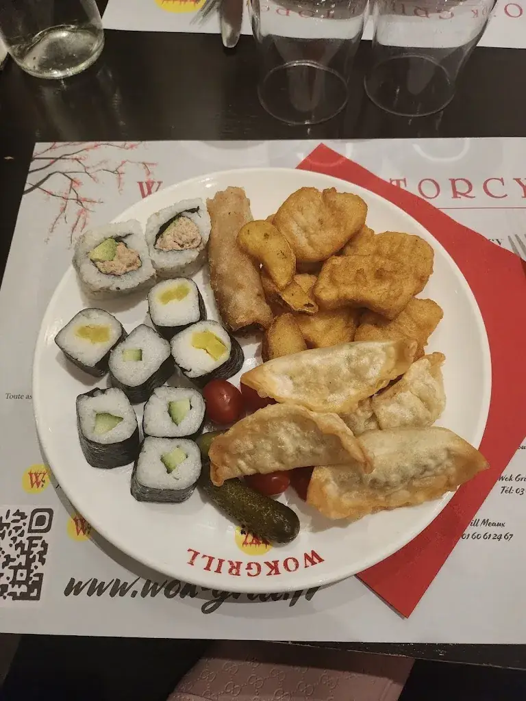 Miri Shteyn oren_Wok Grill_Torcy_review