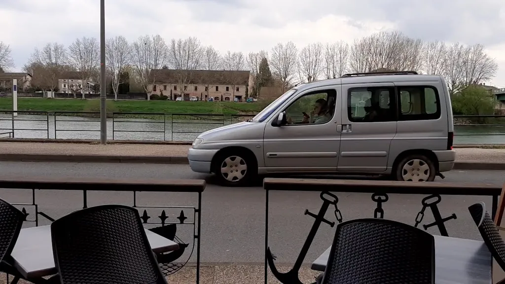 RESTAURANT L’irréductible_Tournus_slider_image_2