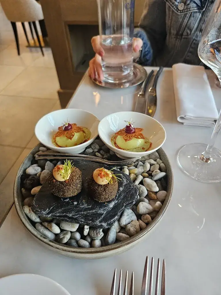 jon garvey_Restaurant Le Cloître_Tournus_recensione