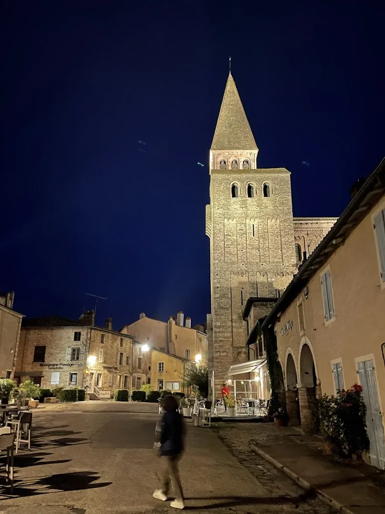 Le Rendez-Vous de l'Abbaye_Tournus_slider_image_3