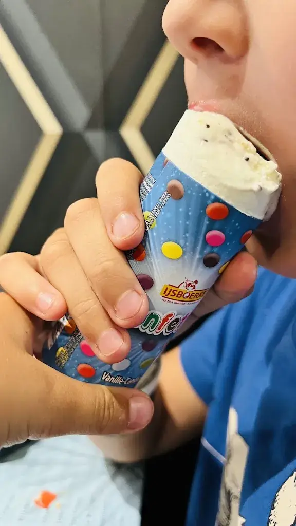 Thomas Appelmans_Bar De L'Hôtel De Ville_Tournus_review