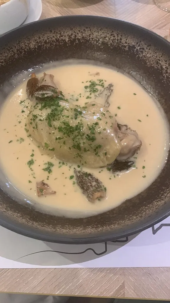 Martin Whitmore_Hotel Le Rempart_Tournus_review