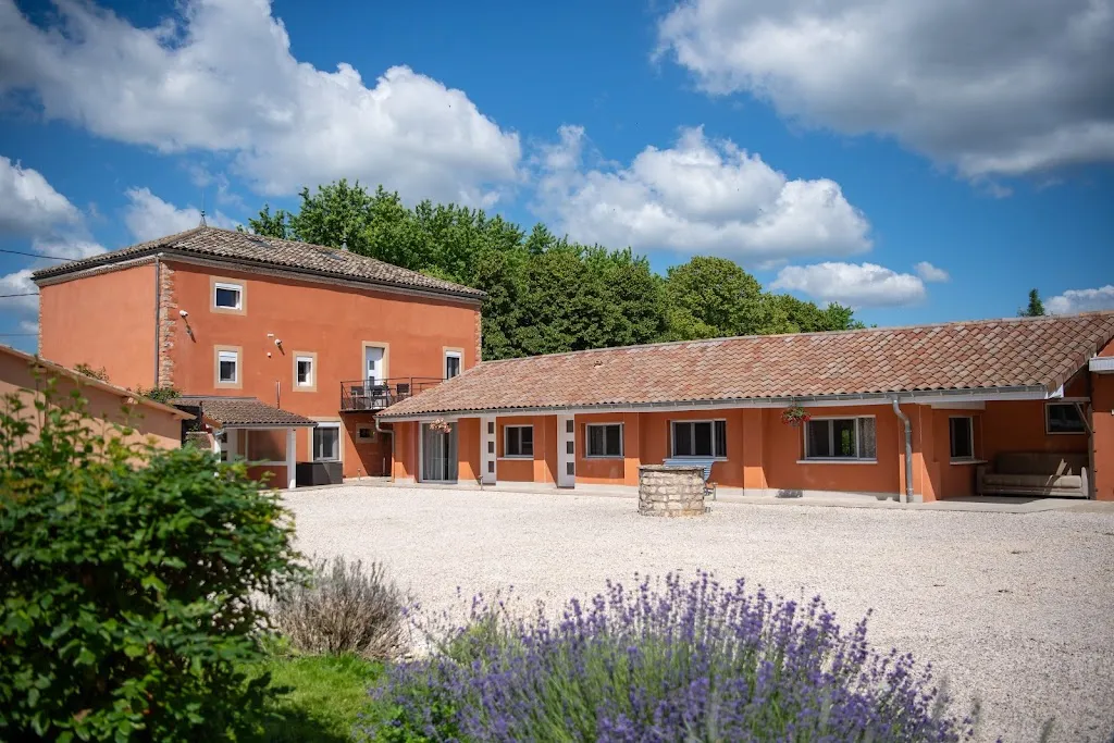 Domaine des jardins de la saône restaurant à Tournus