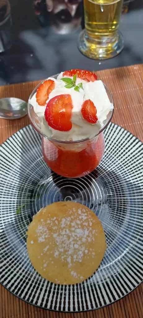 Mike_L’Amitieul_Plottes_review