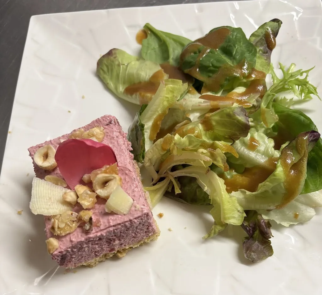 L’Amitieul_Plottes_slider_image_2