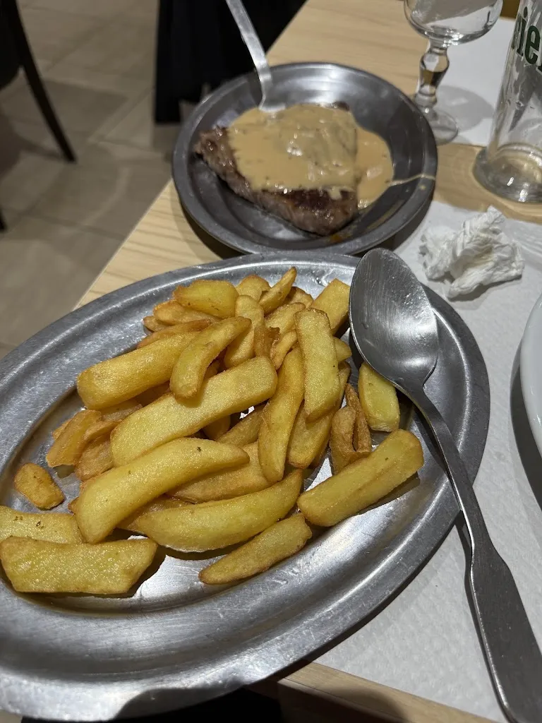 Les Amis de la Route_Uchizy_slider_image_3