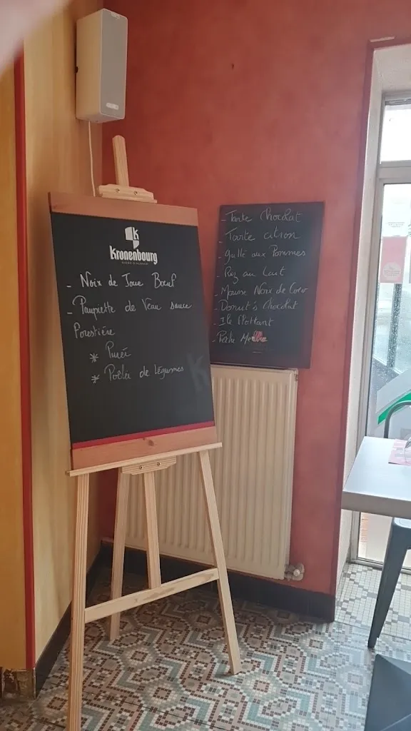 Yves DORDET_Le Lion D'Or_Bais_review