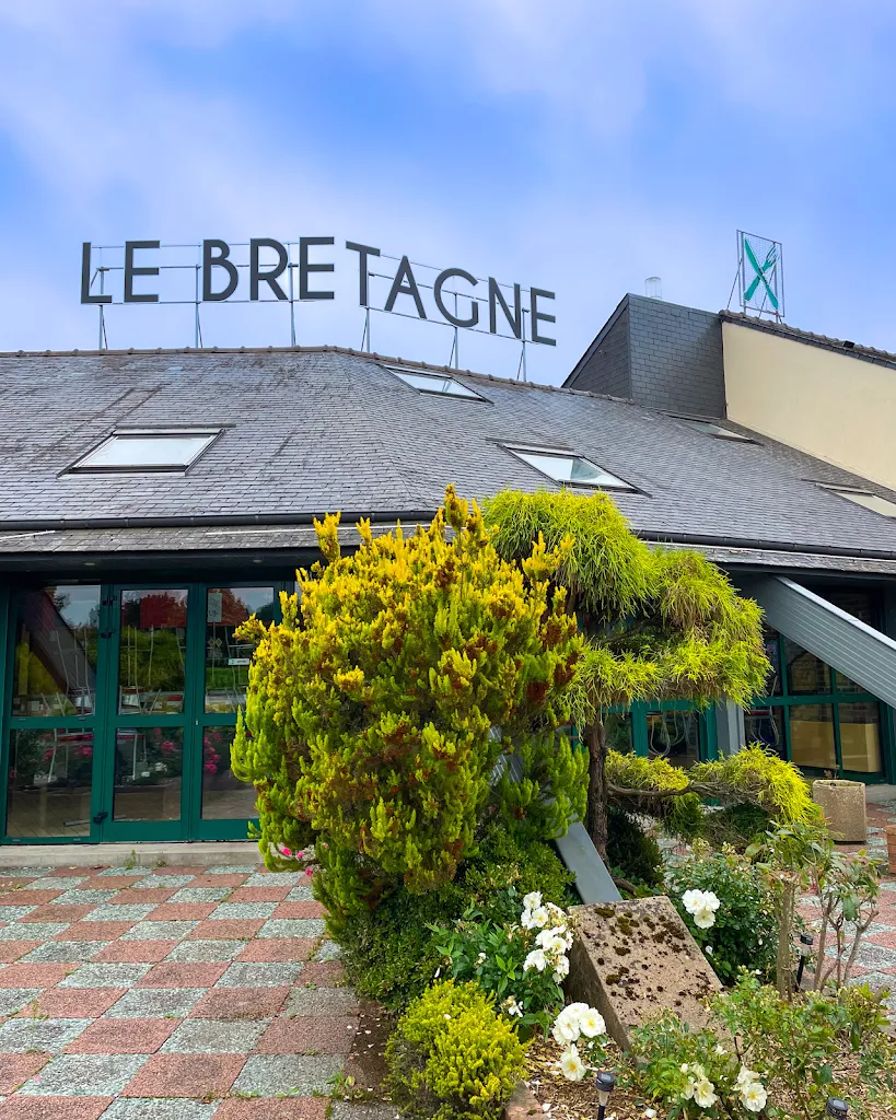 Hotel Restaurant Le Bretagne_Louvigné-de-Bais_slider_image_1