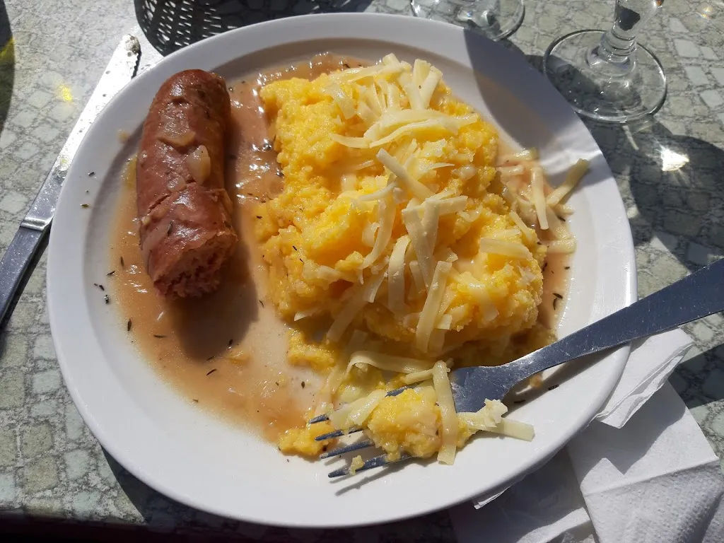 Les Arolles - Restaurant - Refuge_Beaufort_slider_image_2